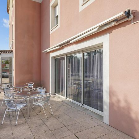 Hotel Akena Chateaurenard - Parc Des Expositions Avignon Экстерьер фото